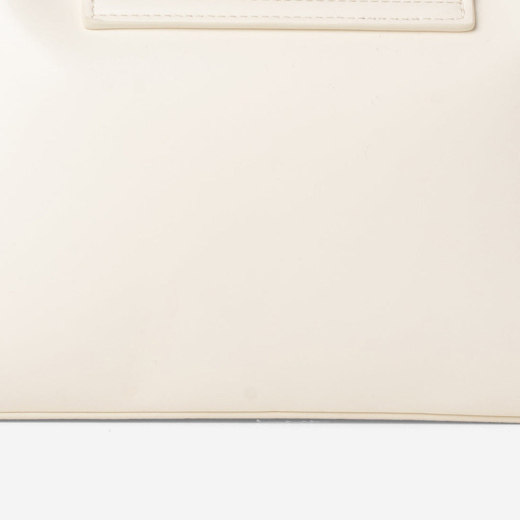Eggshell White-text