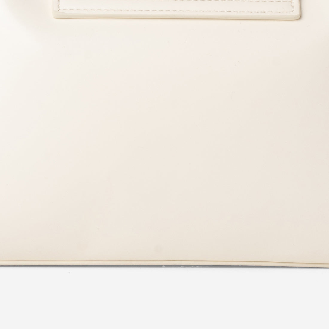Eggshell White-text