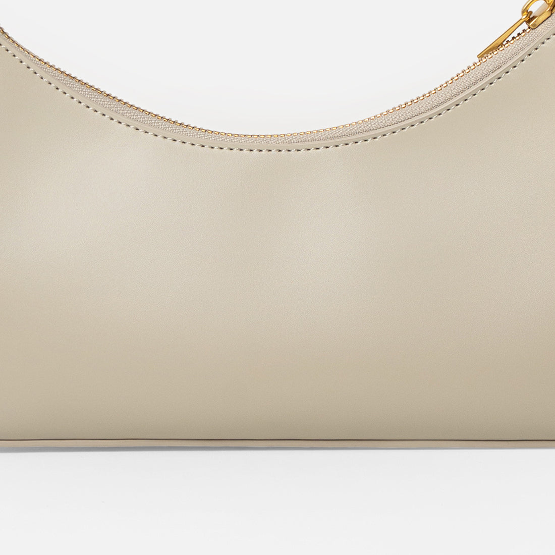 Latte Beige-text
