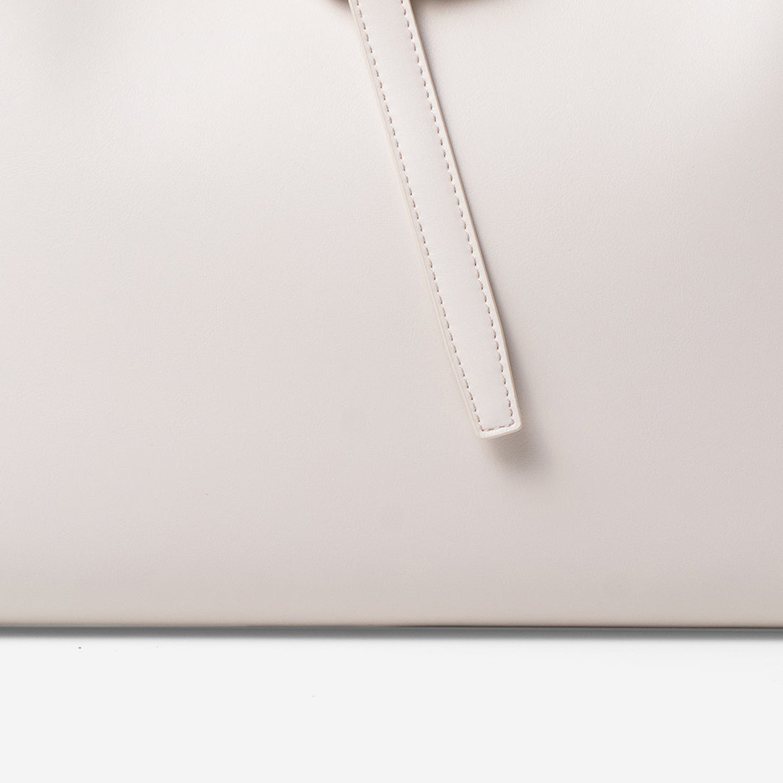 Latte Beige-text