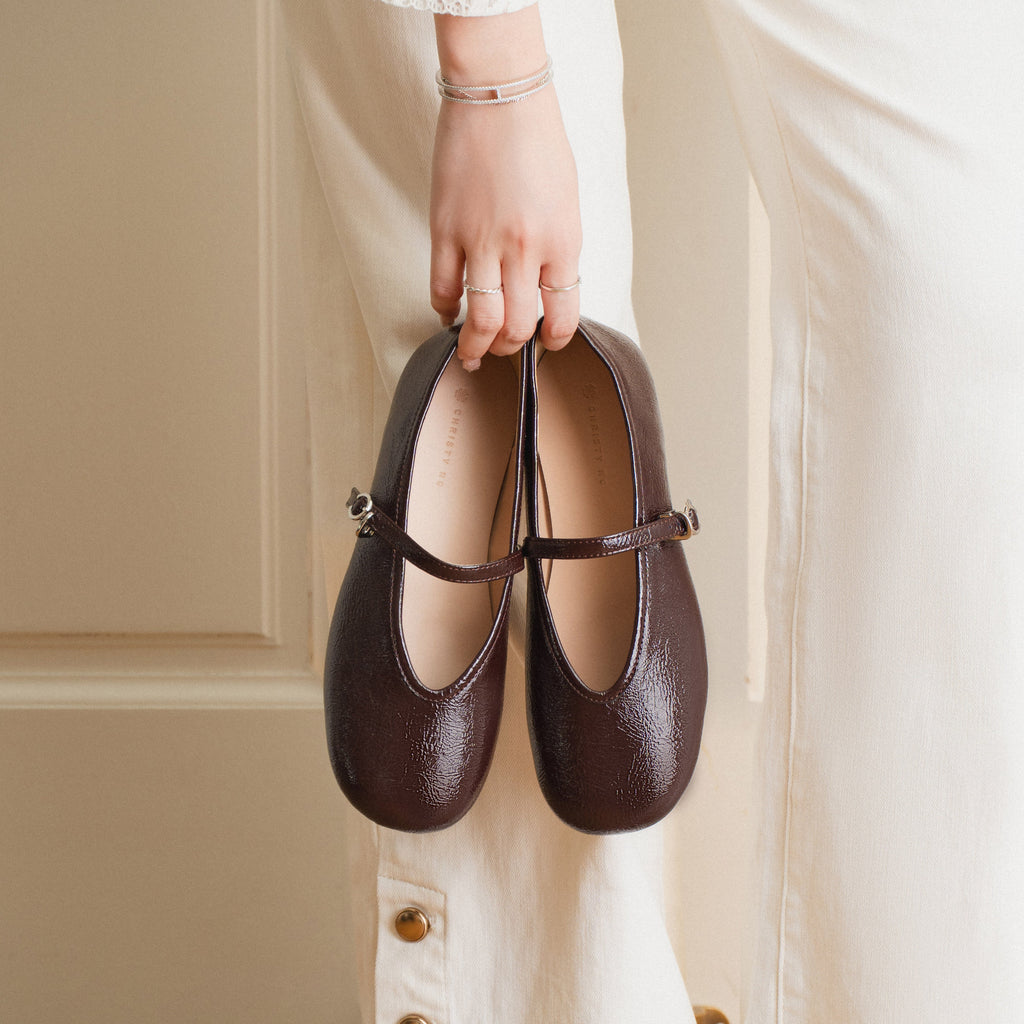 Chestnut Brown